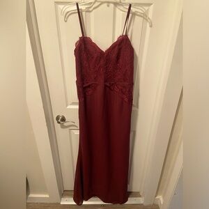 Azazie Women’s Dress Maroon Special Event Formal Dress Sydney Style Size Small